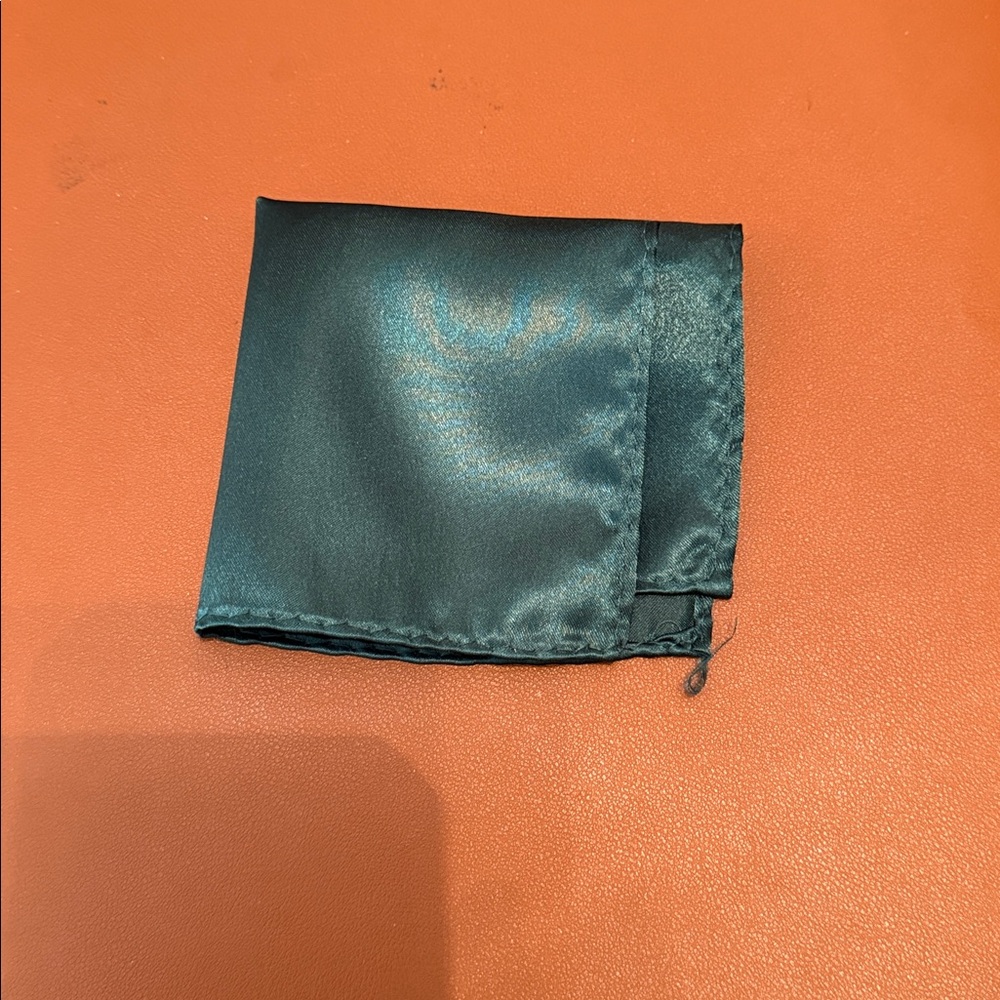 Elegant Green Satin Pocket Square - Picture 6 of 6